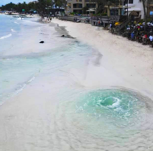 ojo de agua playa del carmen