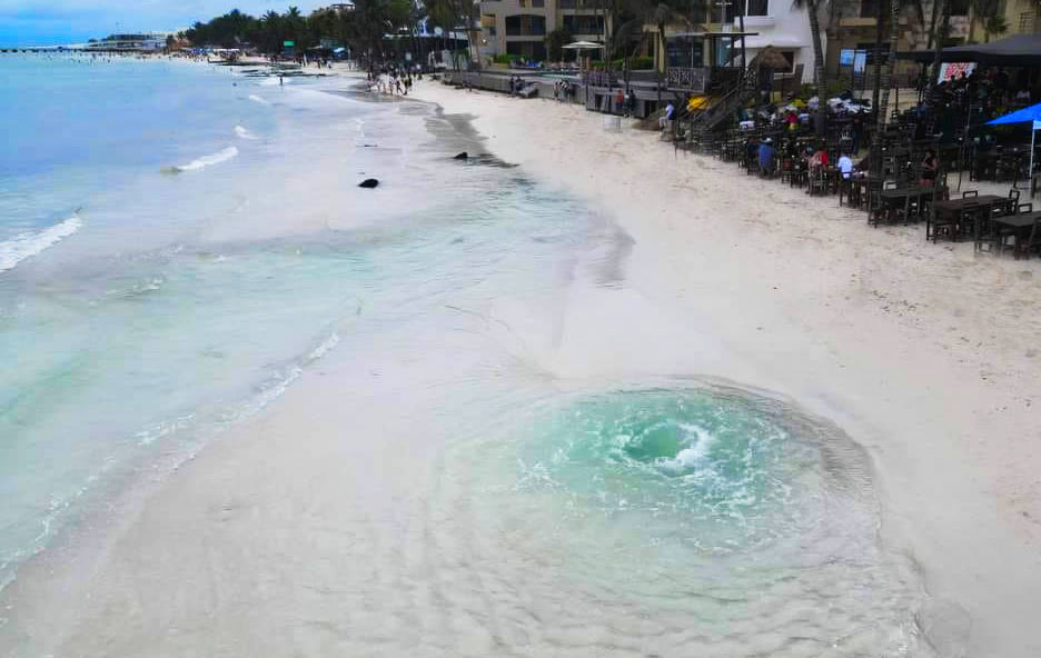 ojo de agua playa del carmen